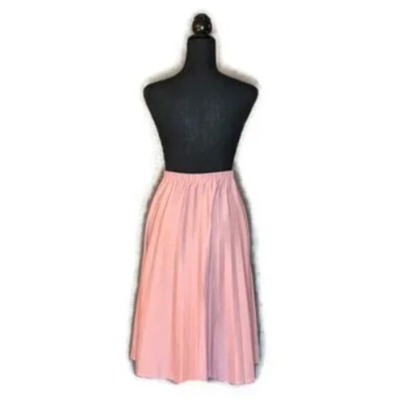 Blair Warren Solid Pink Skirt - Picture 1 of 2